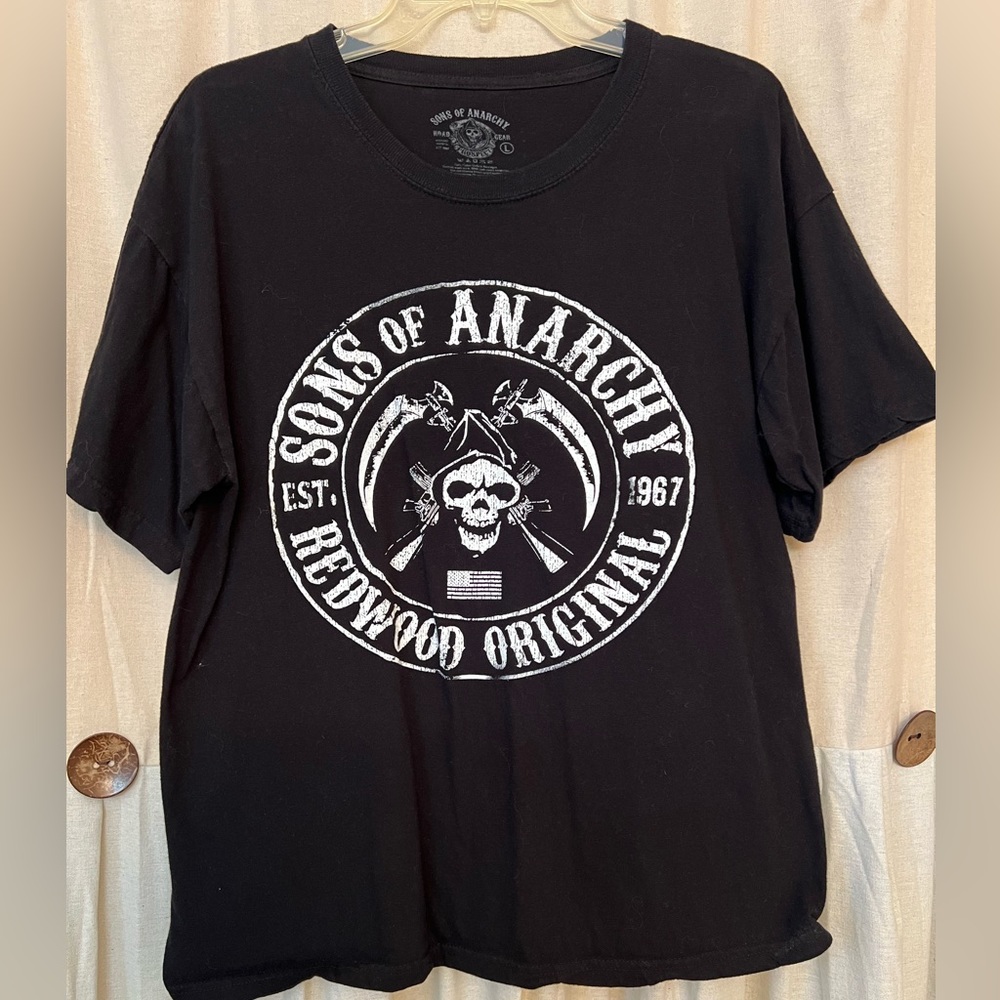 Men’s Sons of Anarchy tee - Sz L - good used condition